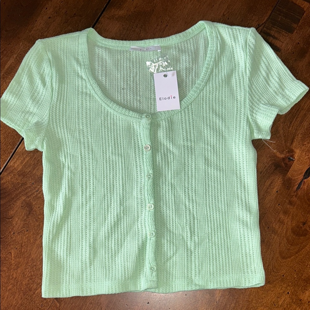 NWT Elodie Light Green Ribbed Button-Up Tee